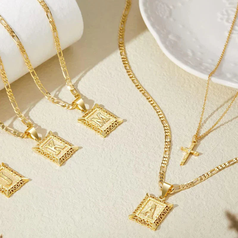 Taylor Necklace Set | Gold