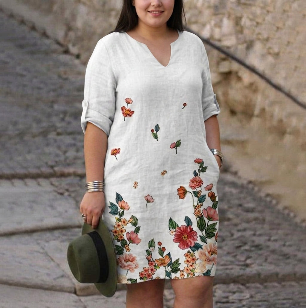 Valerie Floral Dress: Effortless Everyday Elegance - Plus size model