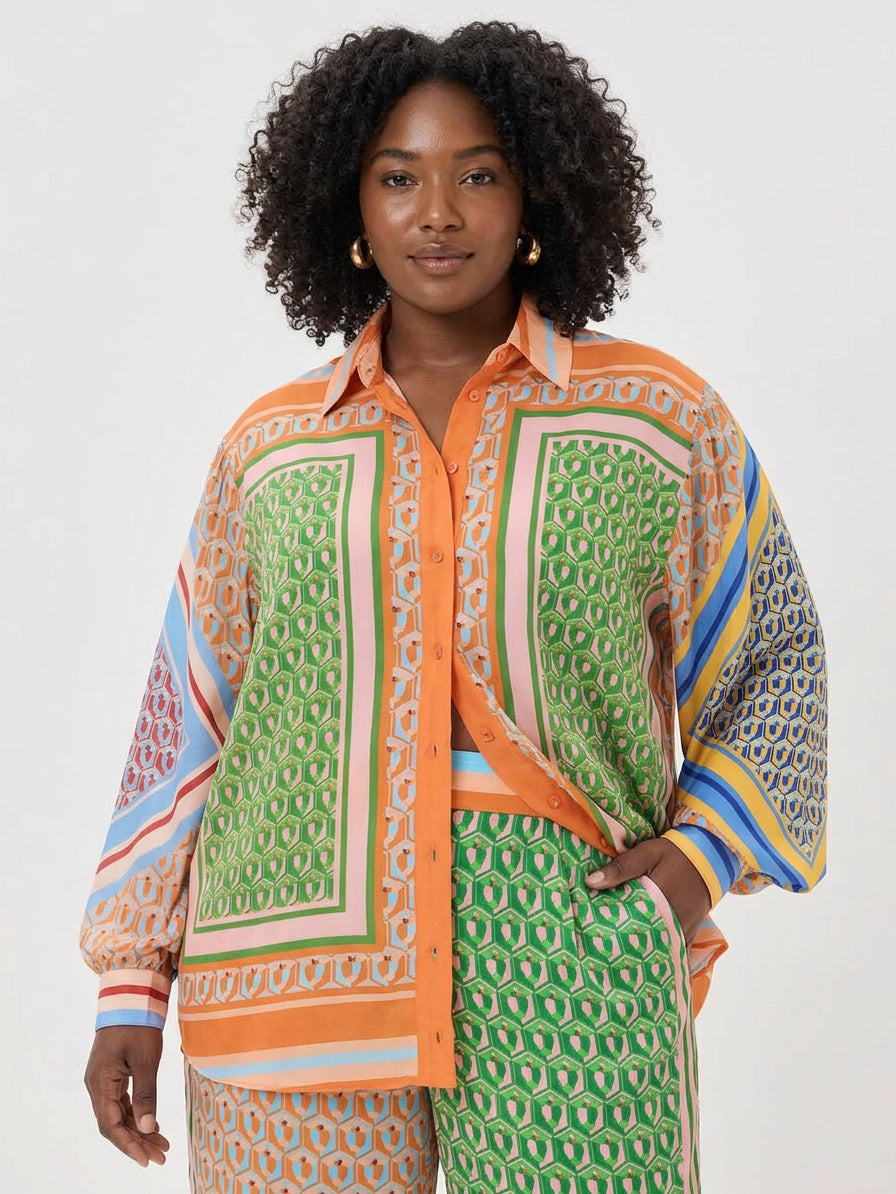 Josephine | Tropical Look Colorful Unique Shirt - Plus size model