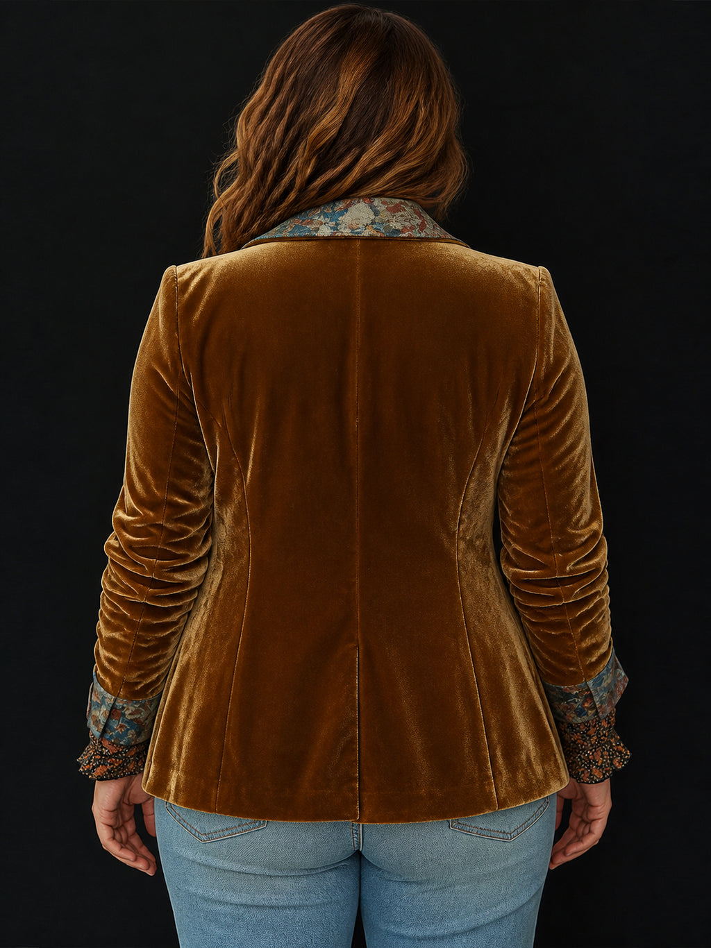 Women’s Vintage Floral Print Patchwork Blazer - Plus size model