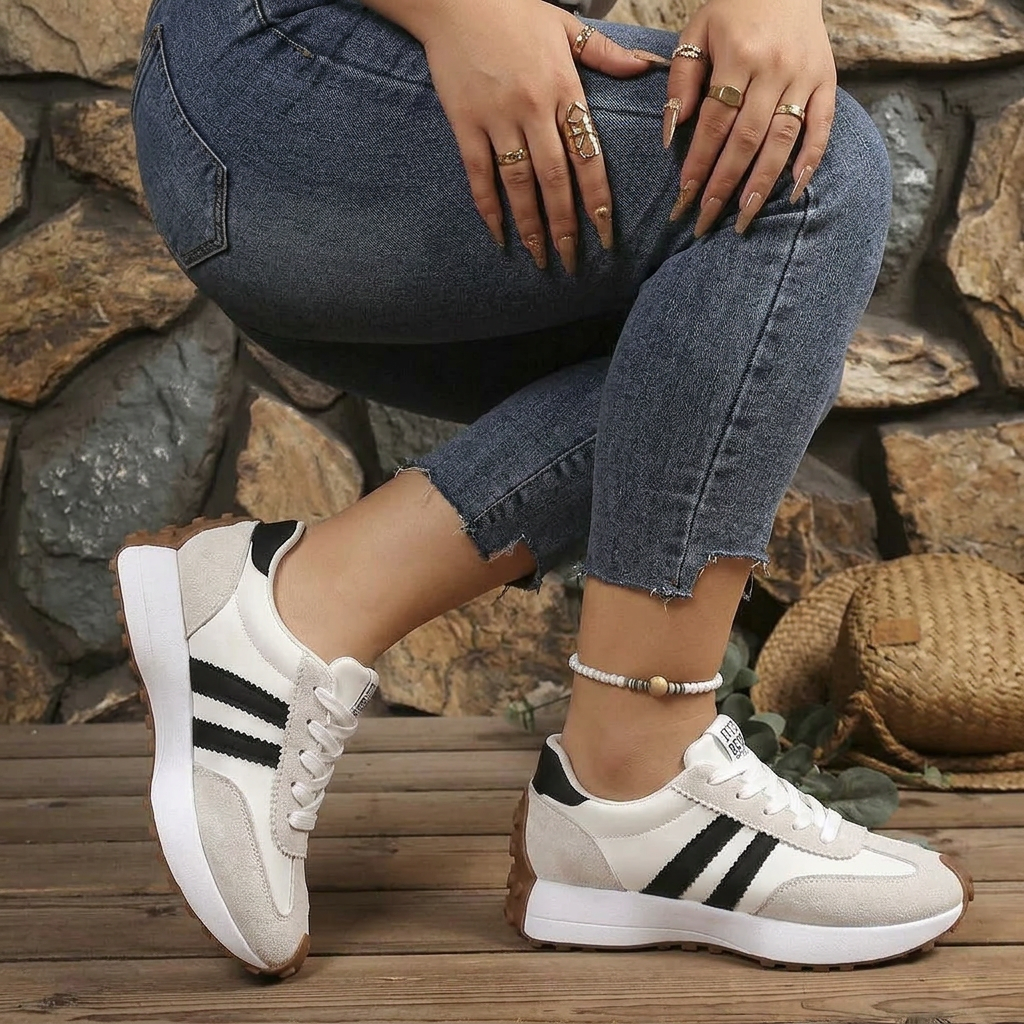 Women's Lace-Up Retro Low-Top Sneakers - Plus size model