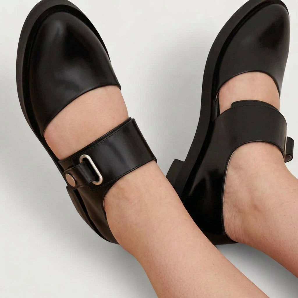 Lyssavelle | Elegant Shoes - Plus size model