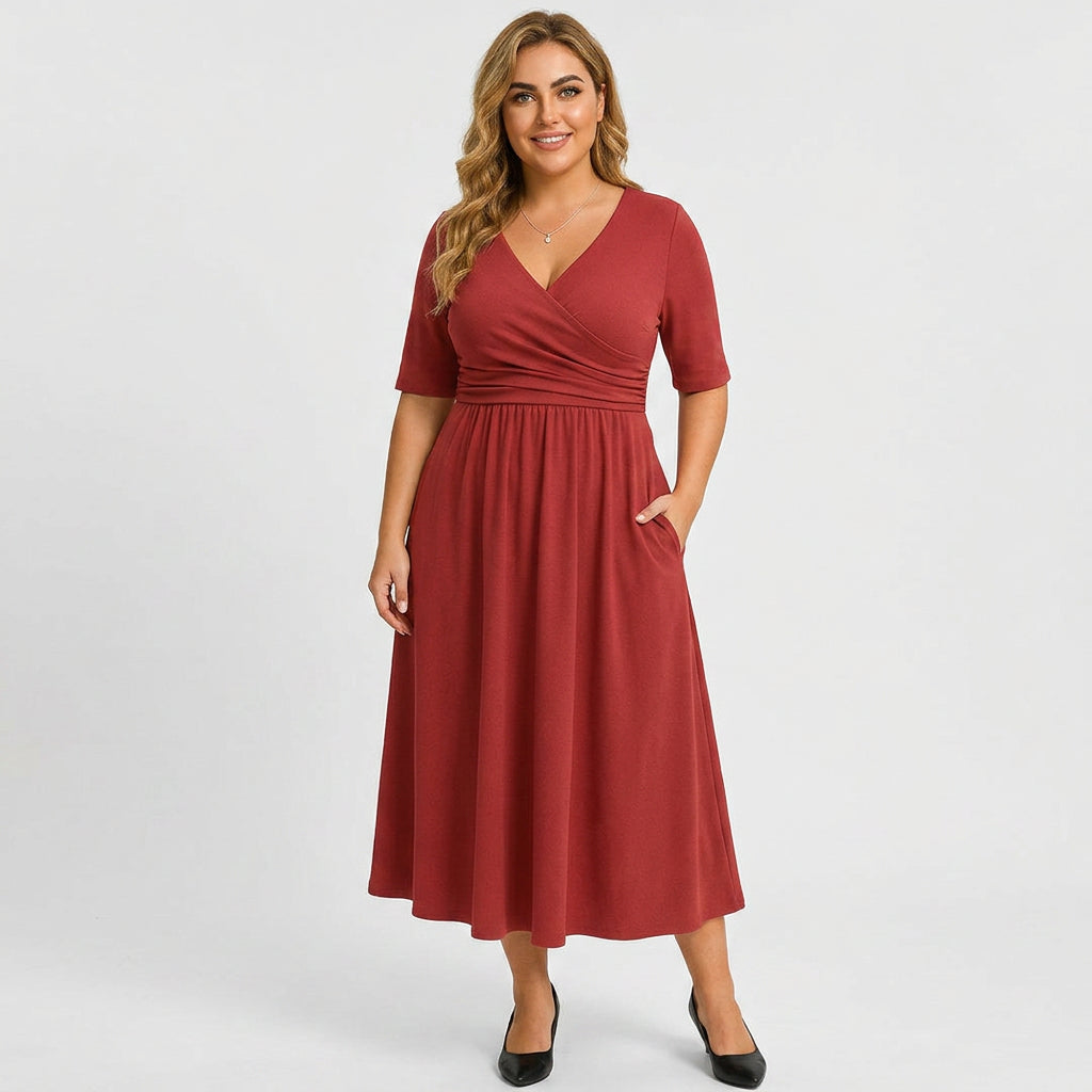 Eleanor | Elegant Midi Dress with Pockets - Plus size model