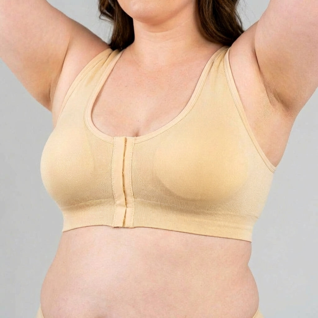 Supportive Bra with Front Closure - Plus size model