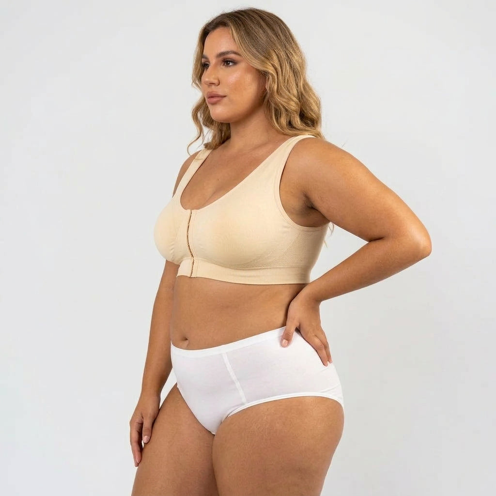 Supportive Bra with Front Closure - Plus size model
