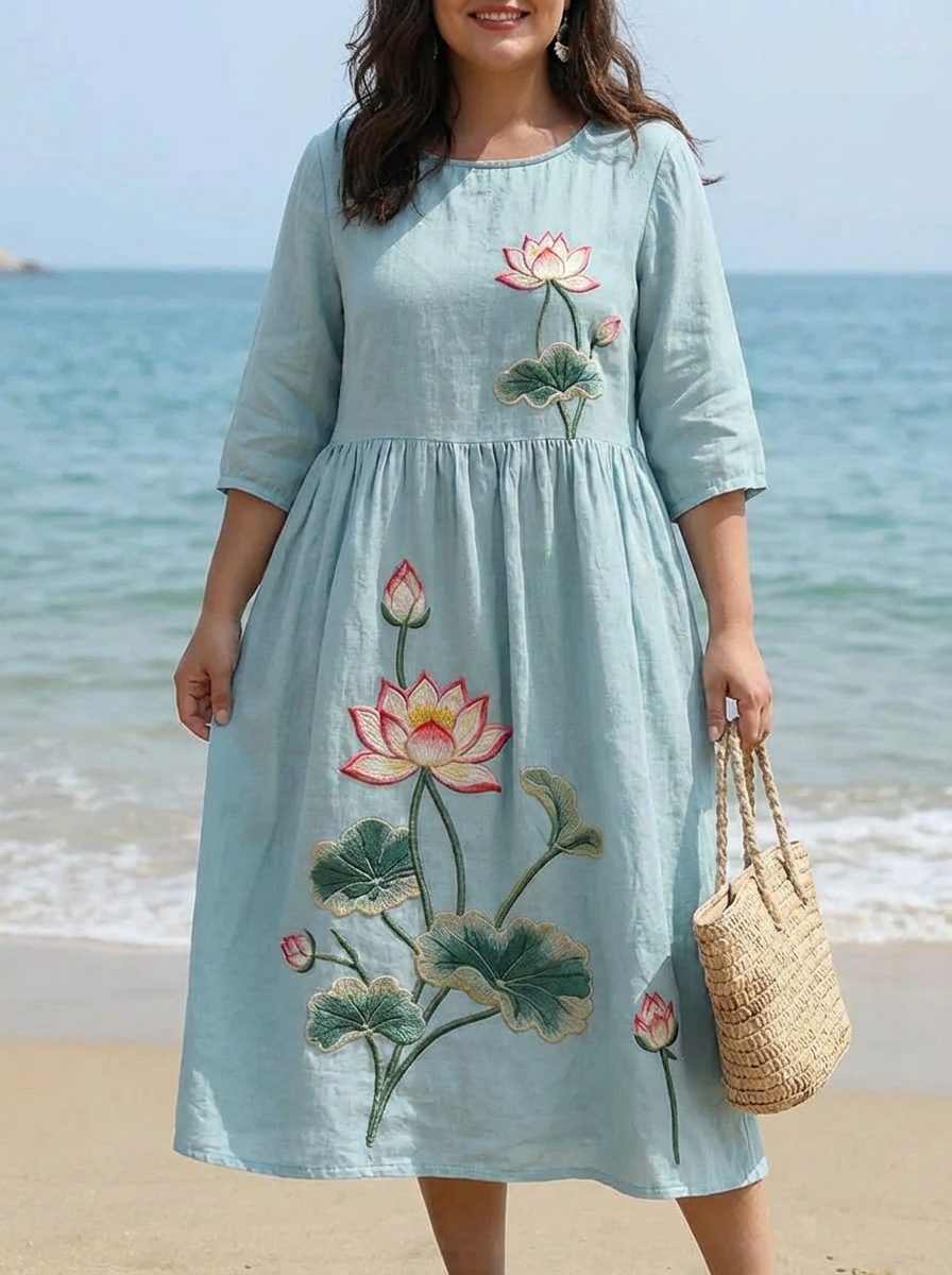 Rachel | Elegant Maxi Dress - Plus size model