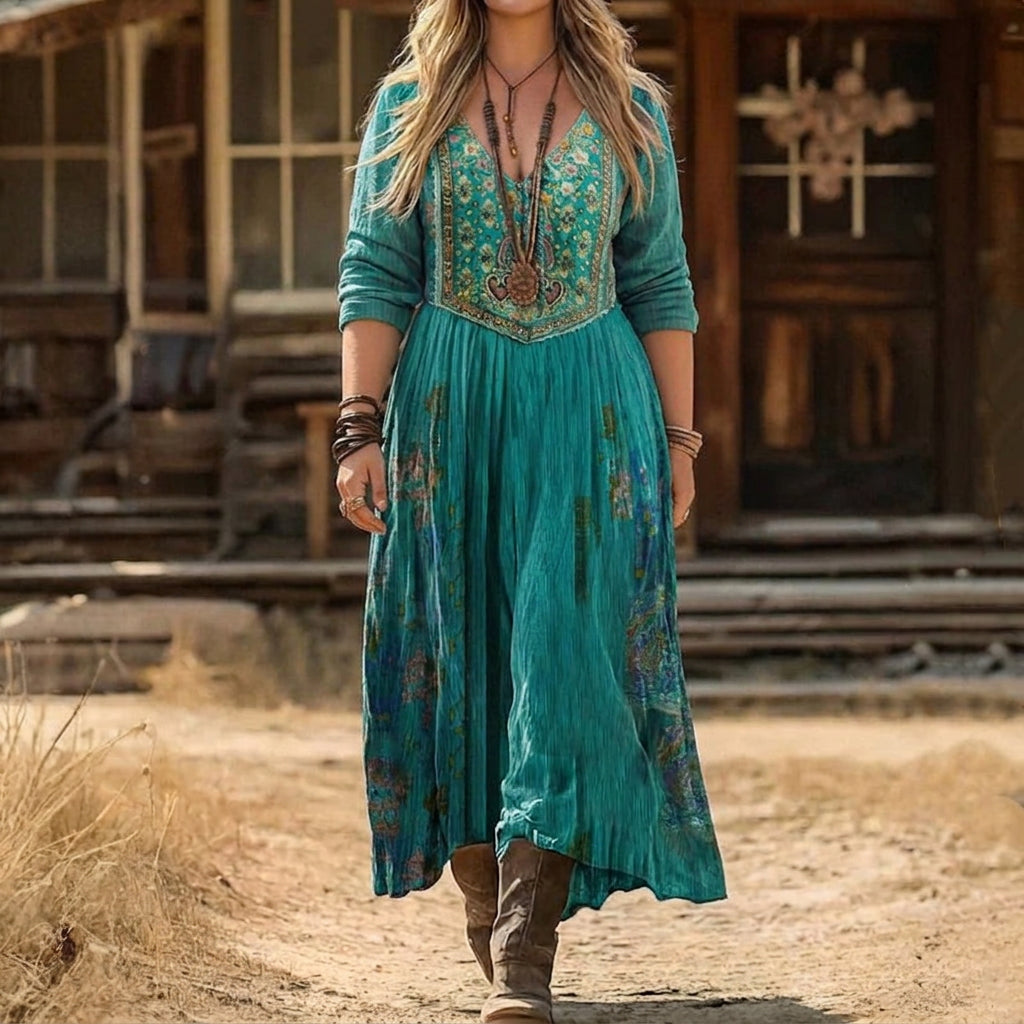 Scarlett | Vintage-Inspired Long Sleeve Casual Dress - Plus size model