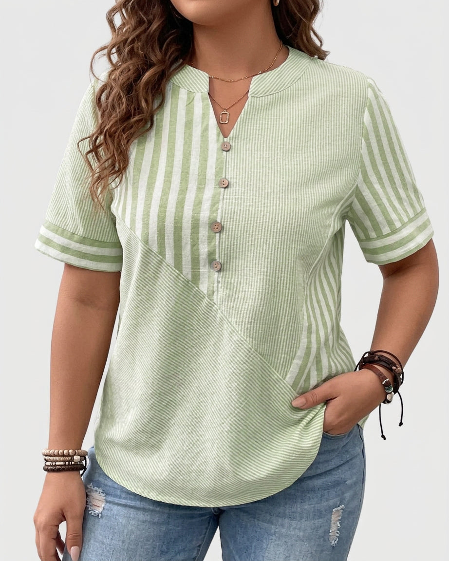 Gigi | Sophisticated Blouse - Plus size model