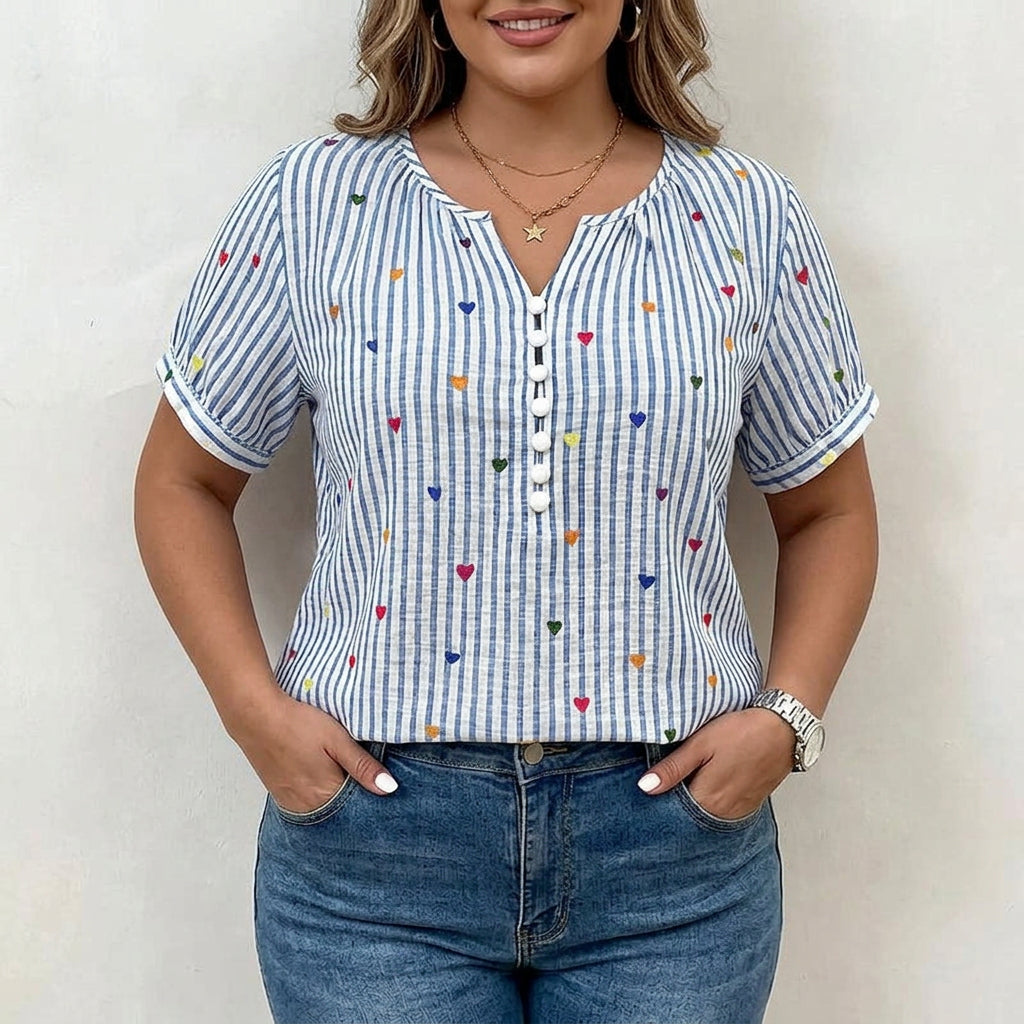 Olivia | Striped Blouse with Heart Print - Plus size model