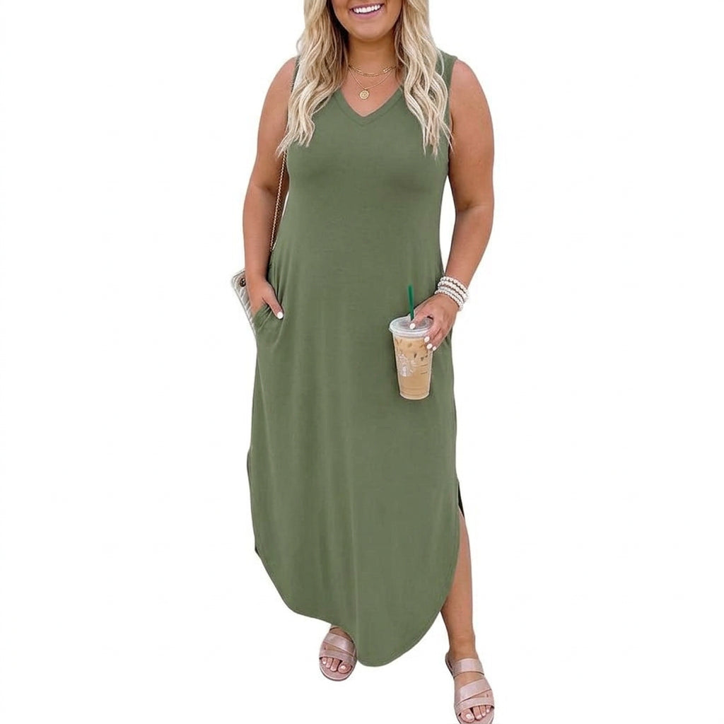 Zahara - Boho Sleeveless Dress - Plus size model