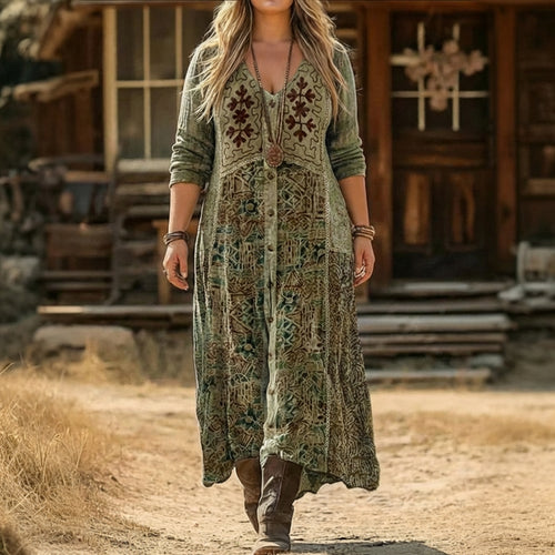 Abigail | Vintage-Inspired Long Sleeve Casual Dress - Plus size model