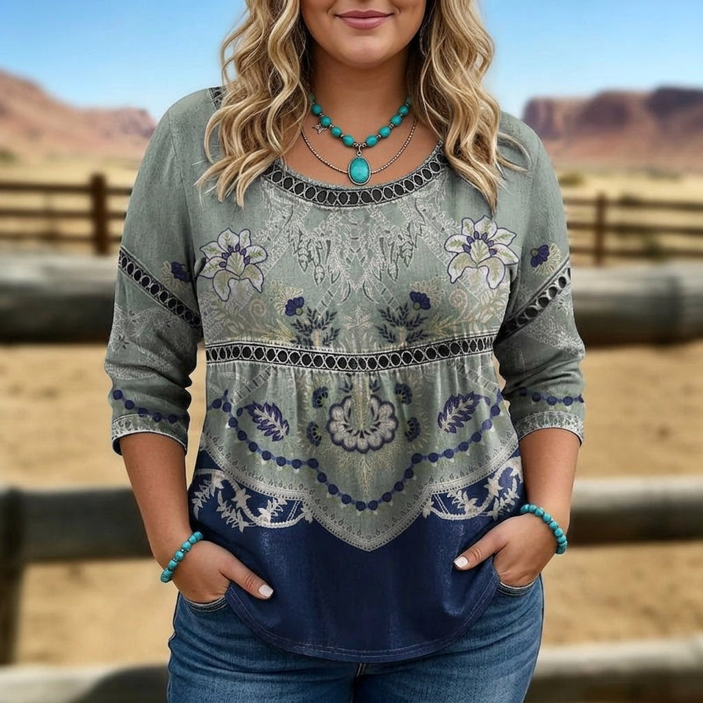 Elaine | Vintage Floral Print Blouse - Plus size model