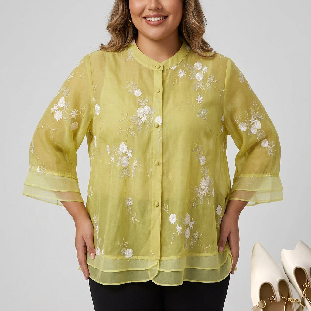 Nellie™ | Elegant Top with Embroidered Flowers - Plus size model