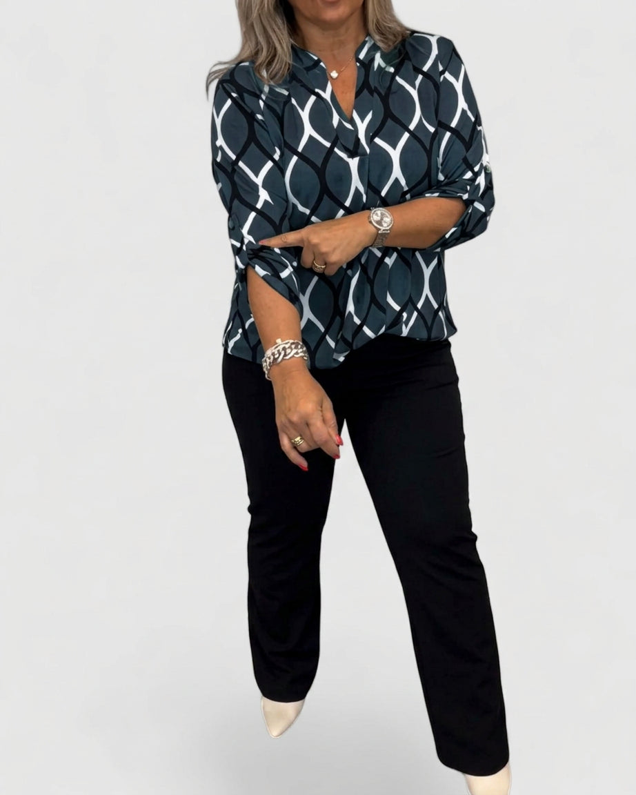 Ella | Elegant Blouse - Plus size model