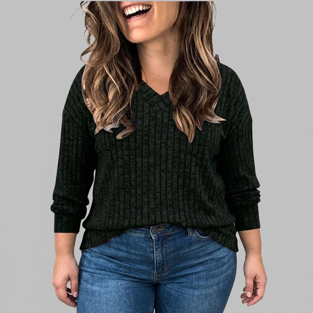 Calliope | V-Neck Long Sleeve Top - Plus size model