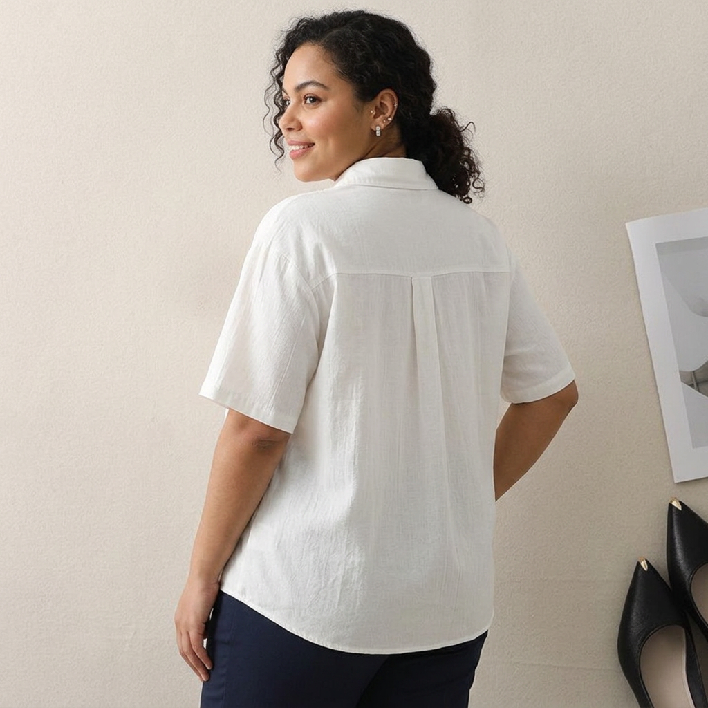 Sienna - Pure Cotton Ruffled Shirt - Plus size model