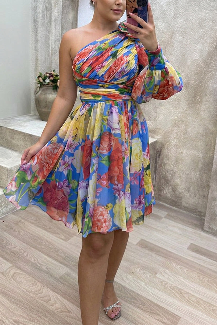 Ylona - Floral, pleated one-shoulder swing mini dress - Plus size model