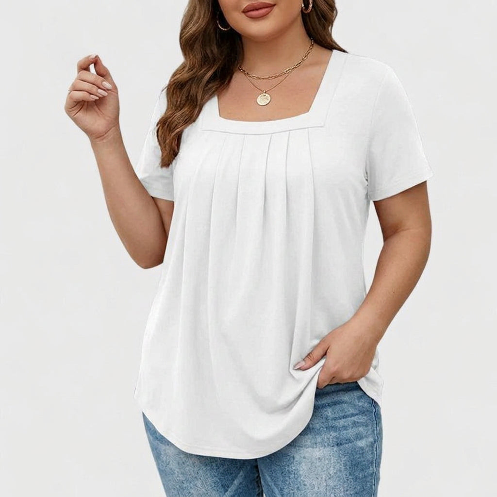 Lenabria | Elegant Summer Blouse - Plus size model
