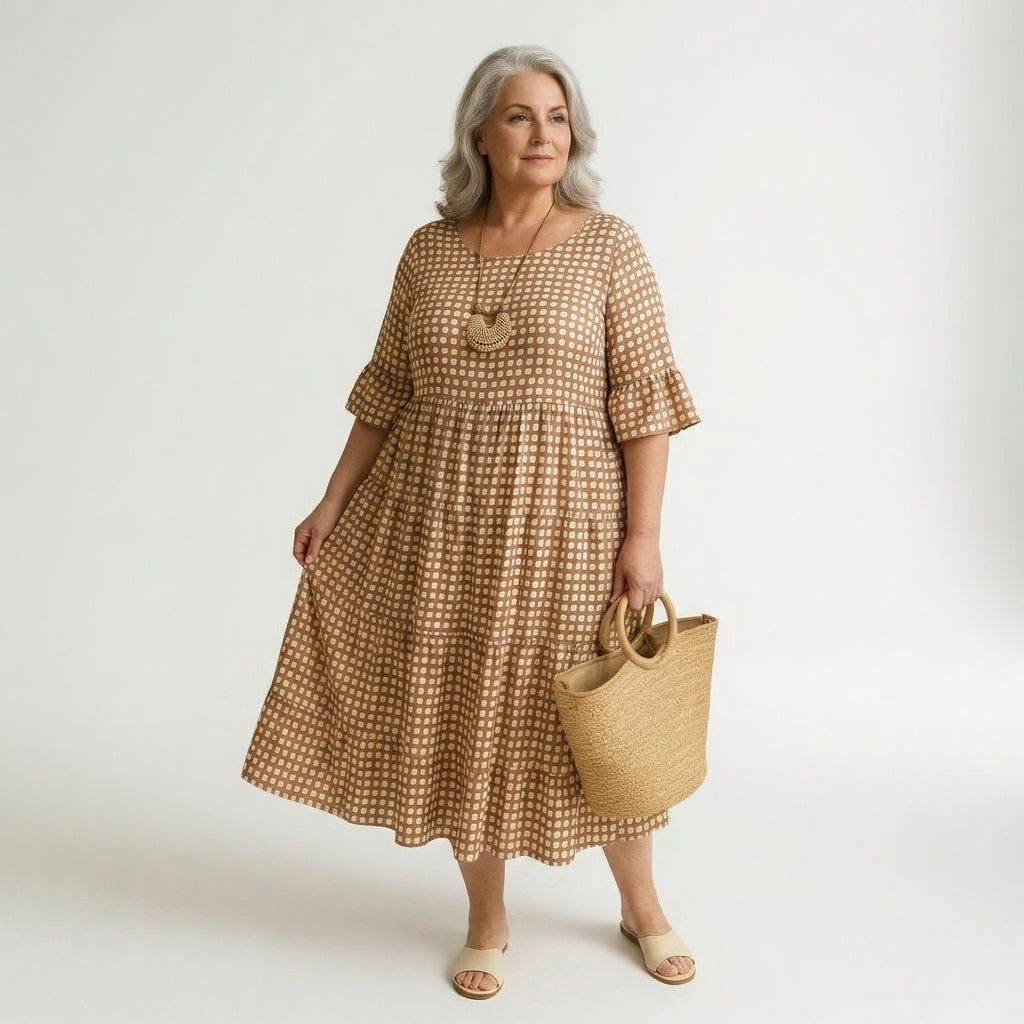 Noémie™ — Elegant Natural Flowing Midi Dress - Plus size model