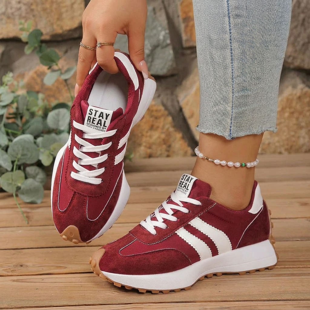 Women's Lace-Up Retro Low-Top Sneakers - Plus size model