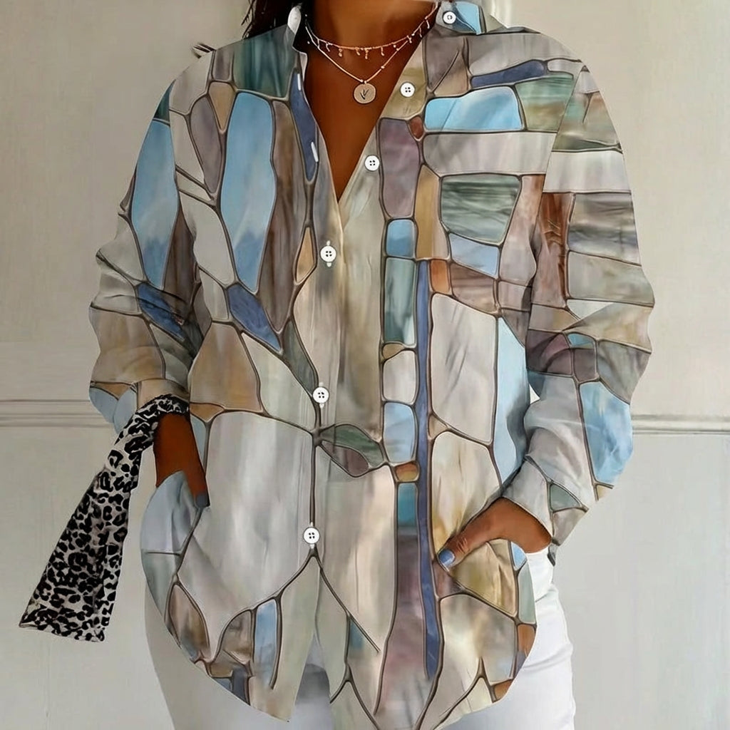 Vintage Casual Shirt - Plus size model