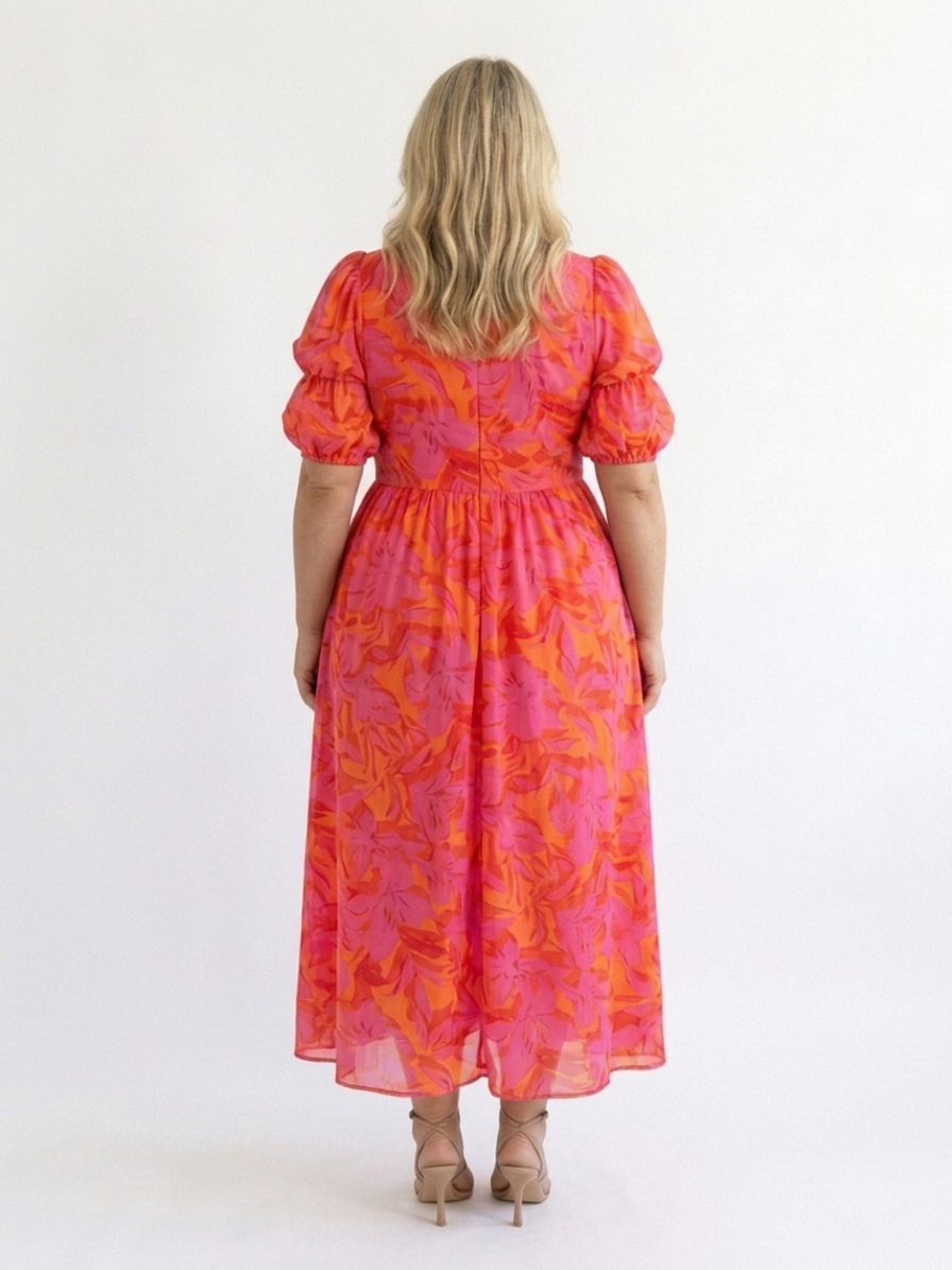 Willow | Floral V Neck Puff Sleeve Midi Dress - Plus size model