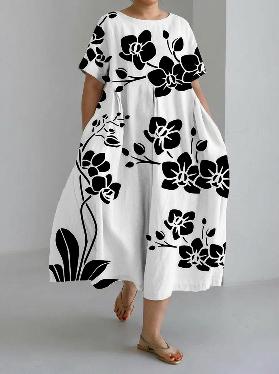 Elegant Casual Black Floral Loose  Dress - Plus size model