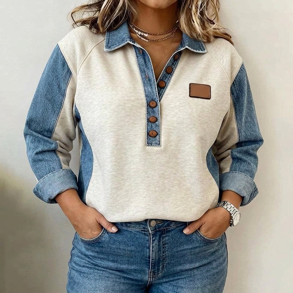 Ava | Casual Vintage Sweatshirt - Plus size model