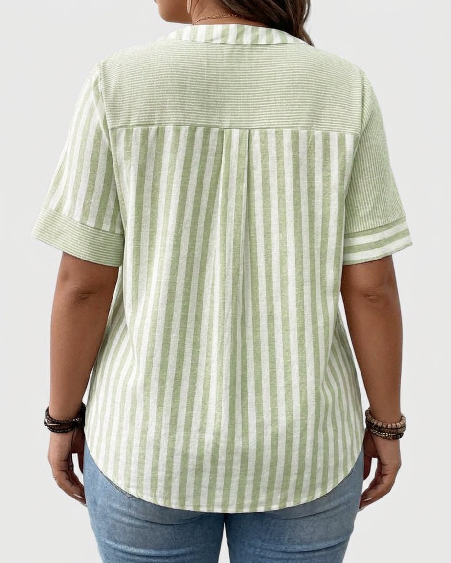 Gigi | Sophisticated Blouse - Plus size model