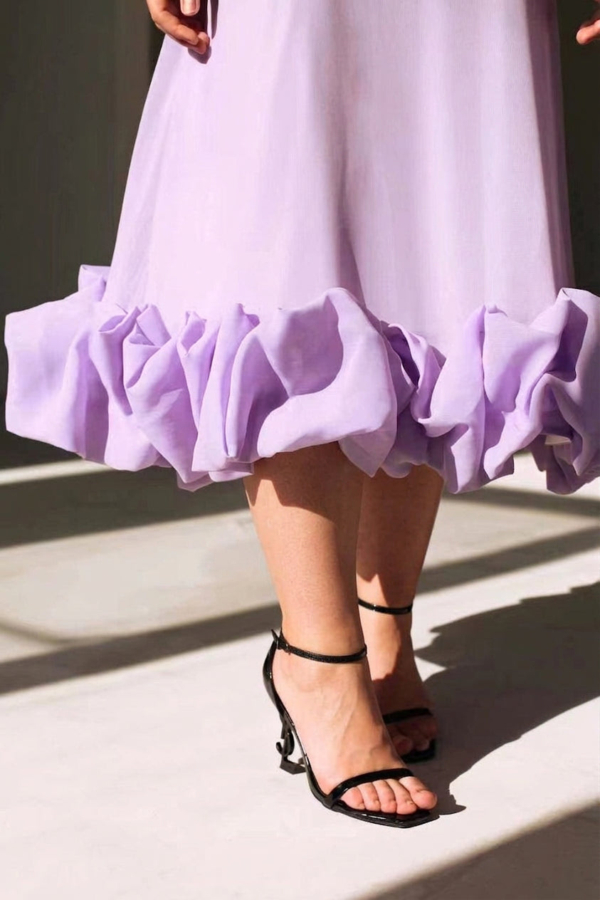 Blaire | Elegant Flowing Dress - Plus size model