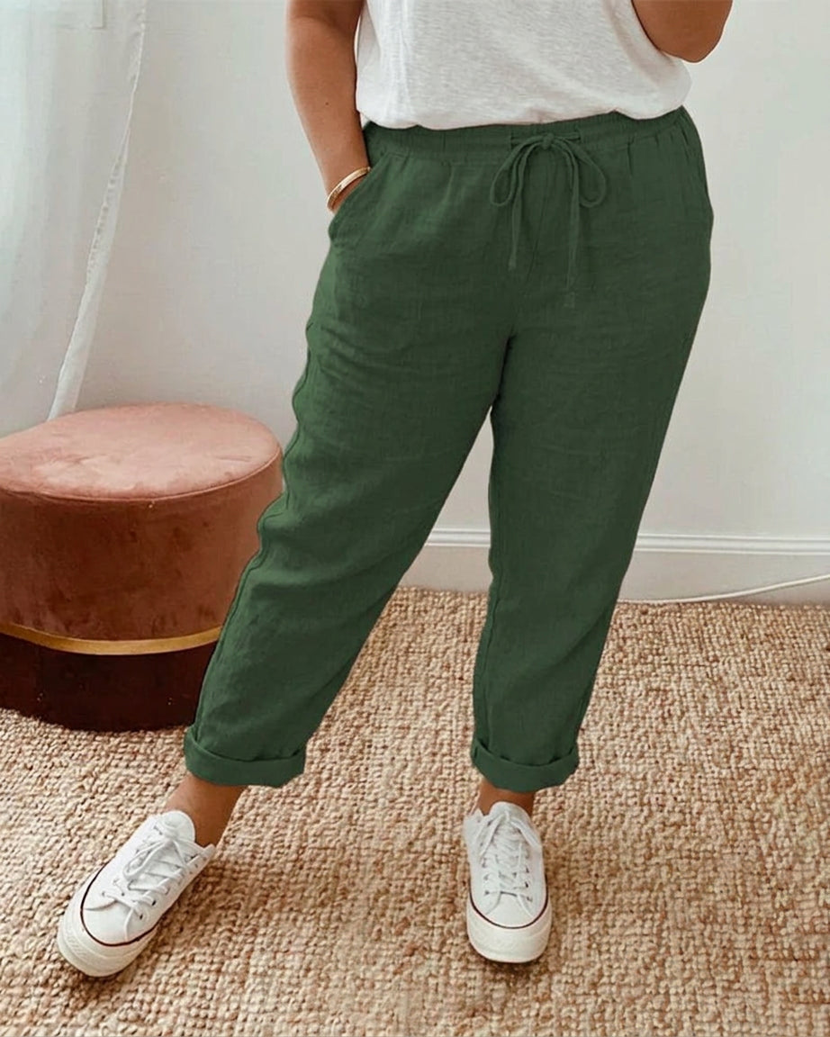 Remy | Casual & Elegant Waistband Trouser - Plus size model