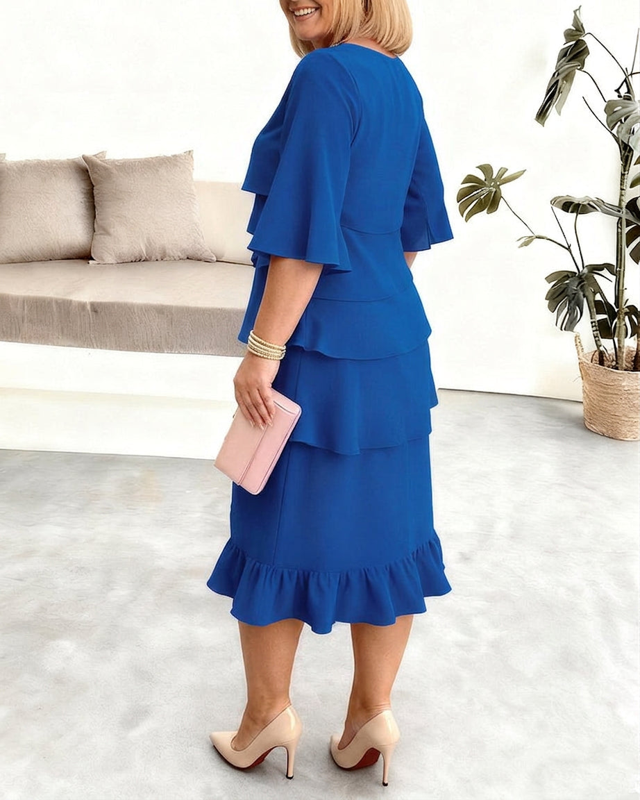 Patricia | Elegant Comfort Ruffle Dress - Plus size model