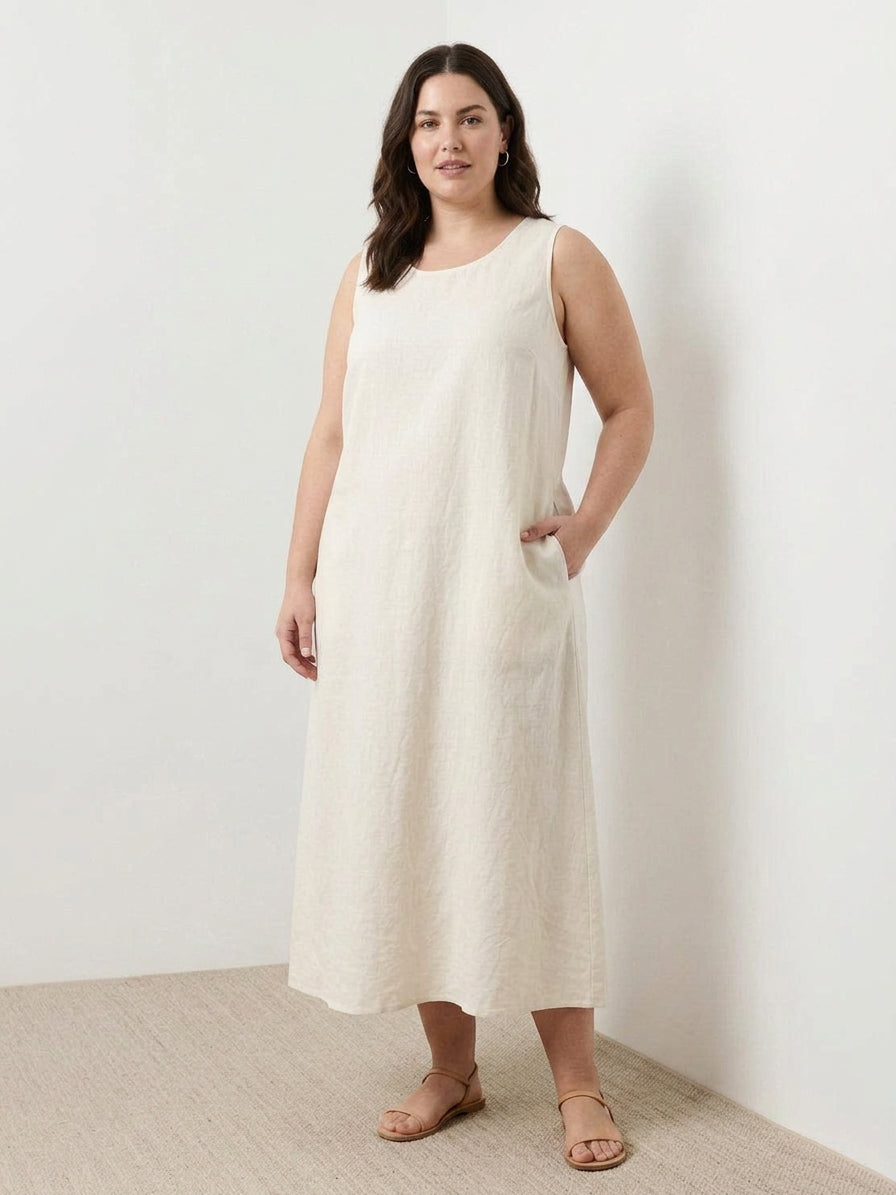 Ella - Cotton Linen Sleeveless Dress - Plus size model