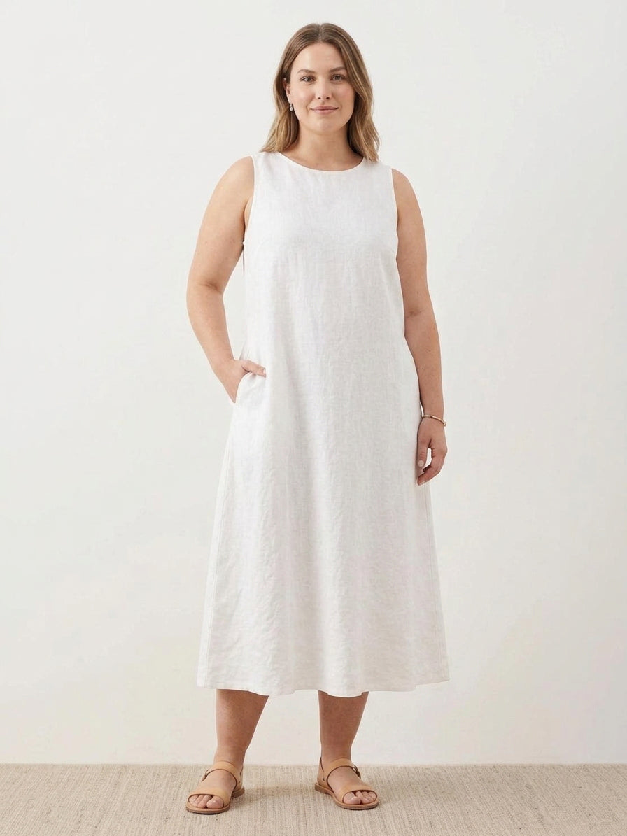 Ella - Cotton Linen Sleeveless Dress - Plus size model