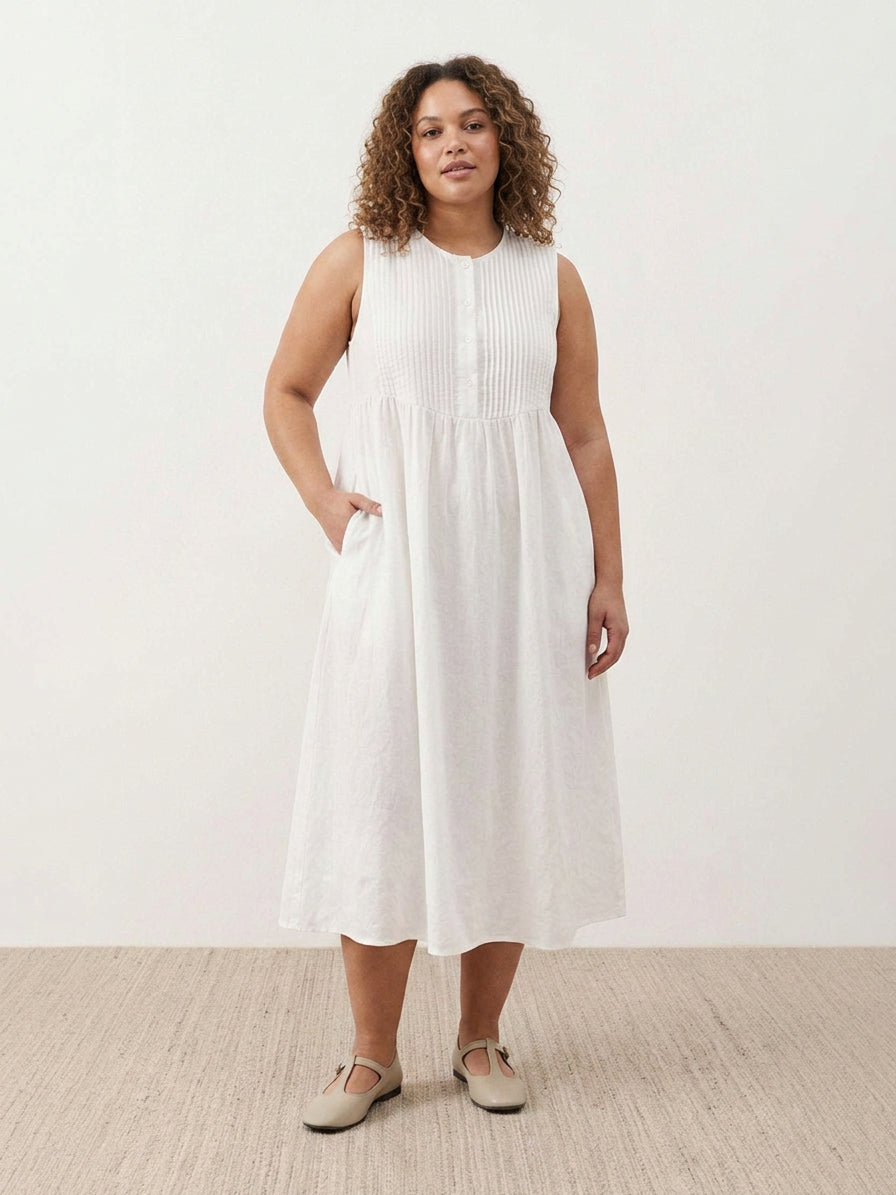 Addison - Cotton Linen Midi Dress - Plus size model
