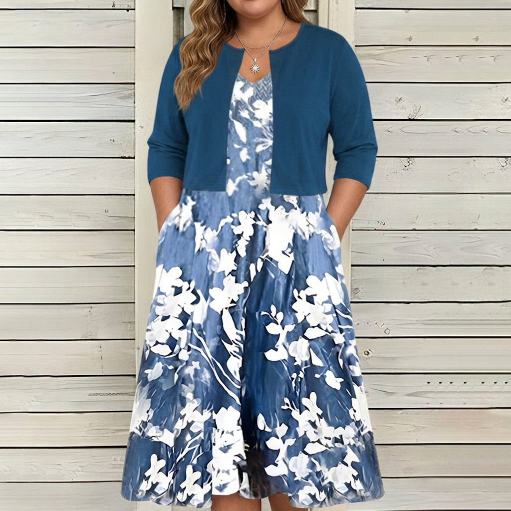 Delilah - Vest Dress Two-piece Set - Plus size model
