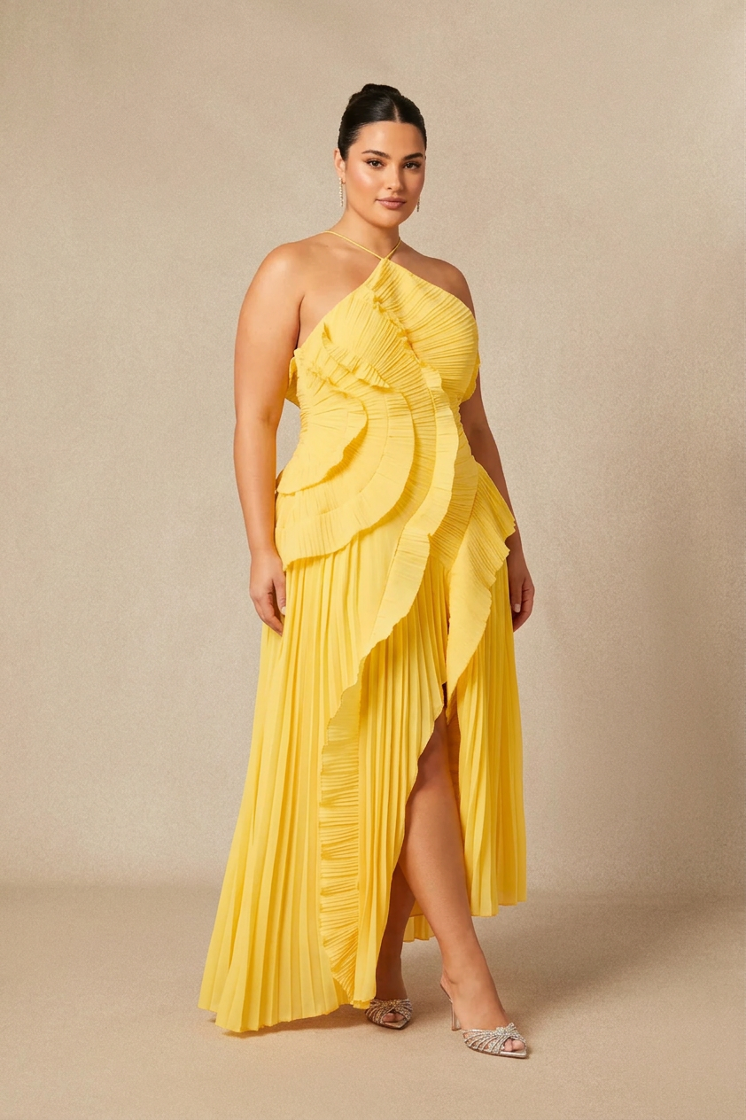 Laghetta | Maxi Dress - Plus size model
