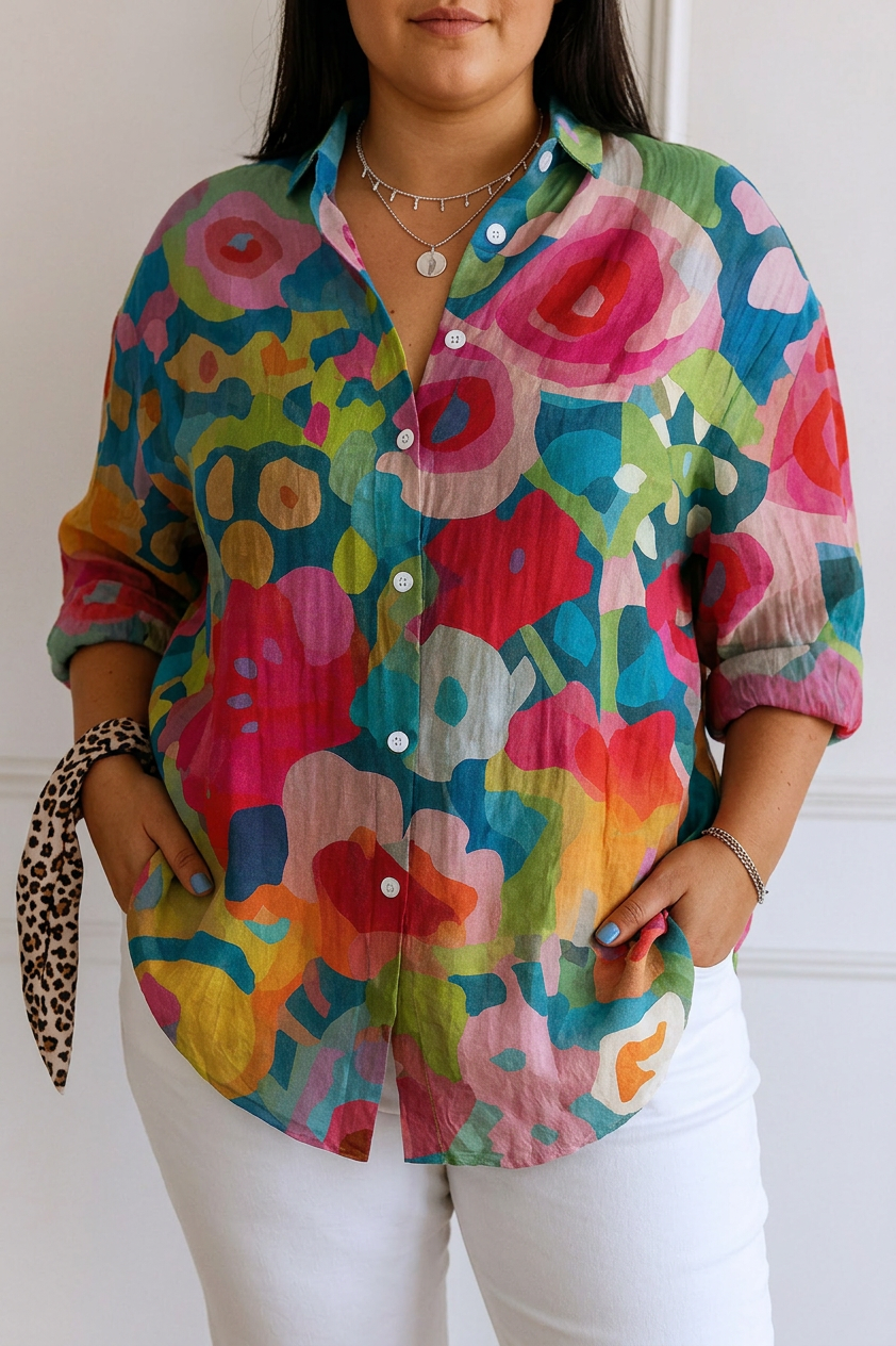 Zara | Patterned Blouse - Plus size model