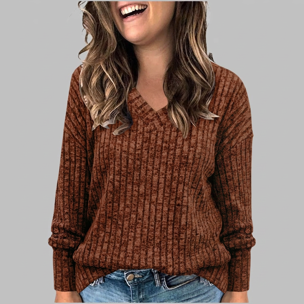 Calliope | V-Neck Long Sleeve Top - Plus size model