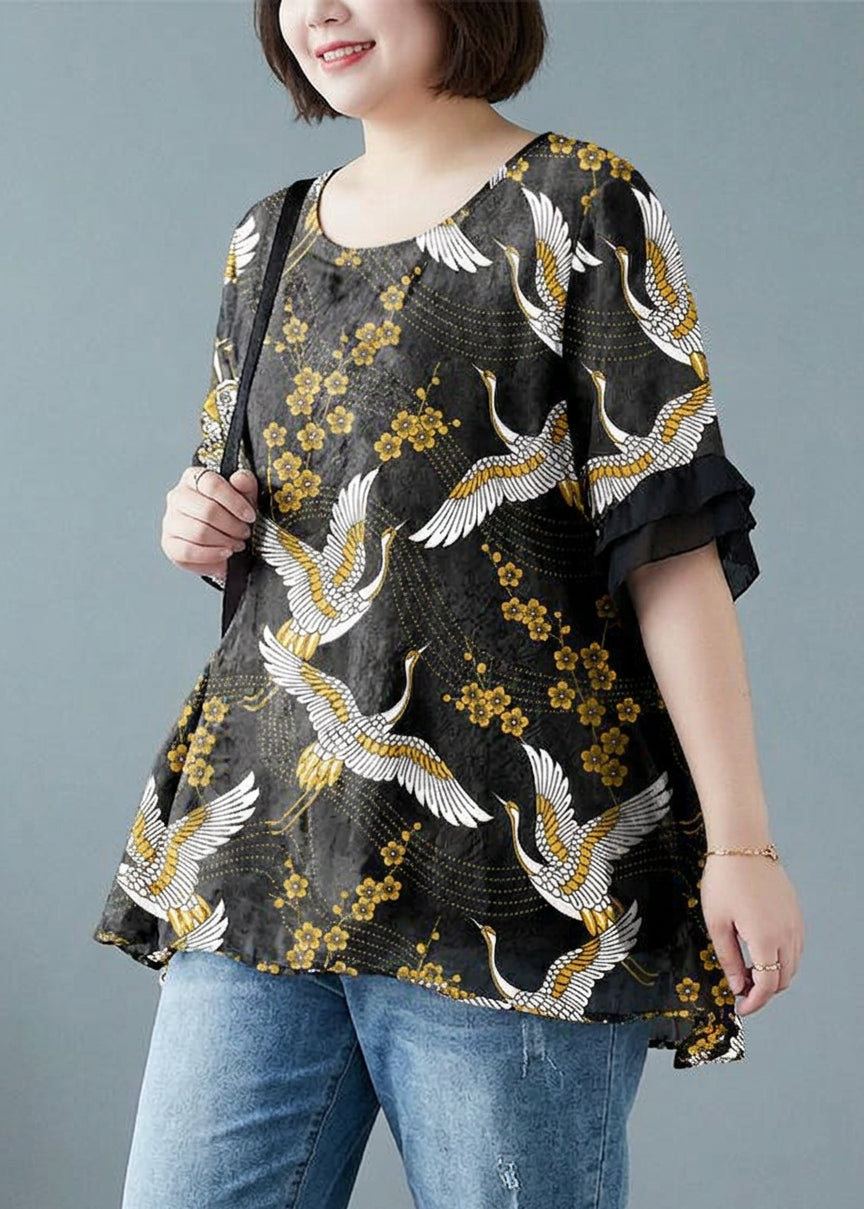 Ella - Loose Blue Dotted Batwing Sleeve Cotton Linen Tee - Plus size model