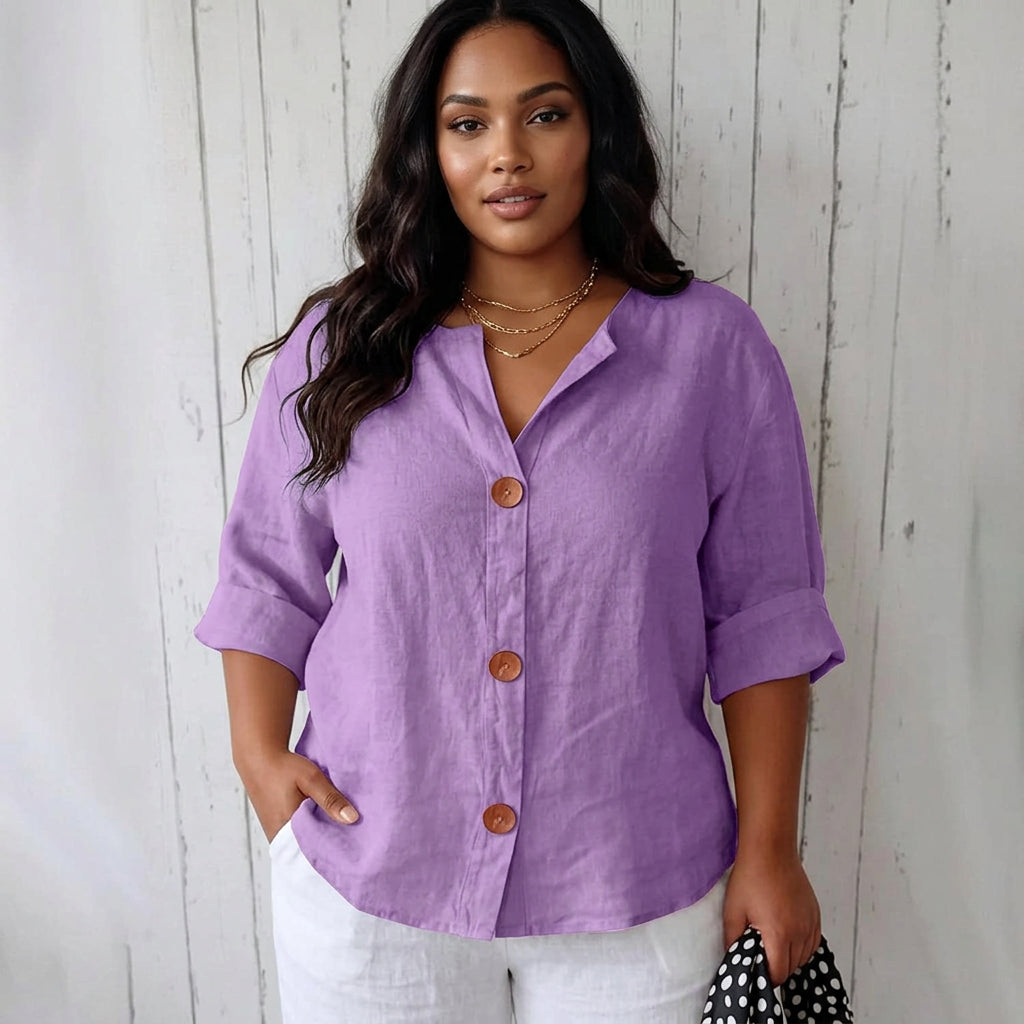 Harper | Lightweight Blouse - Plus size model