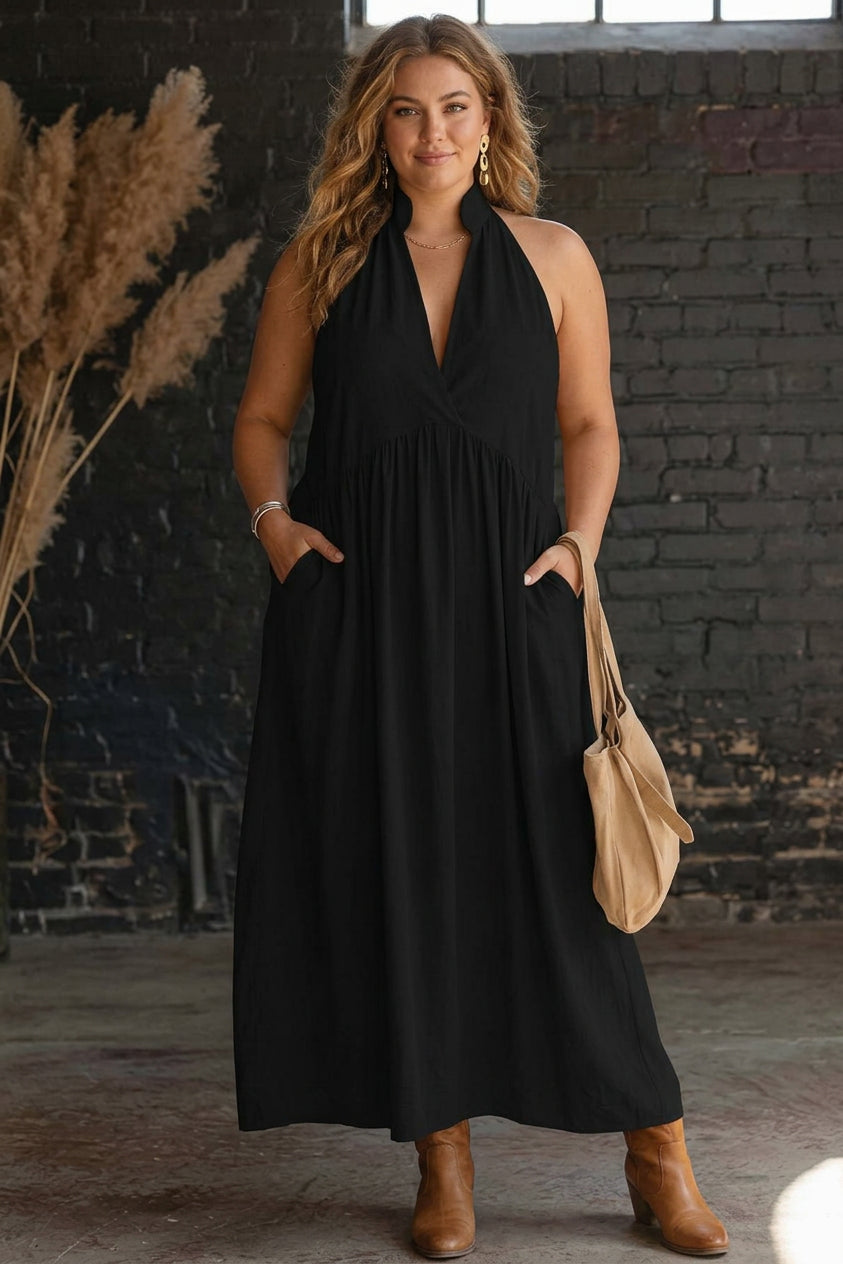 Morgan - Bohemian Halter V-Neck Linen Maxi Dress - Plus size model