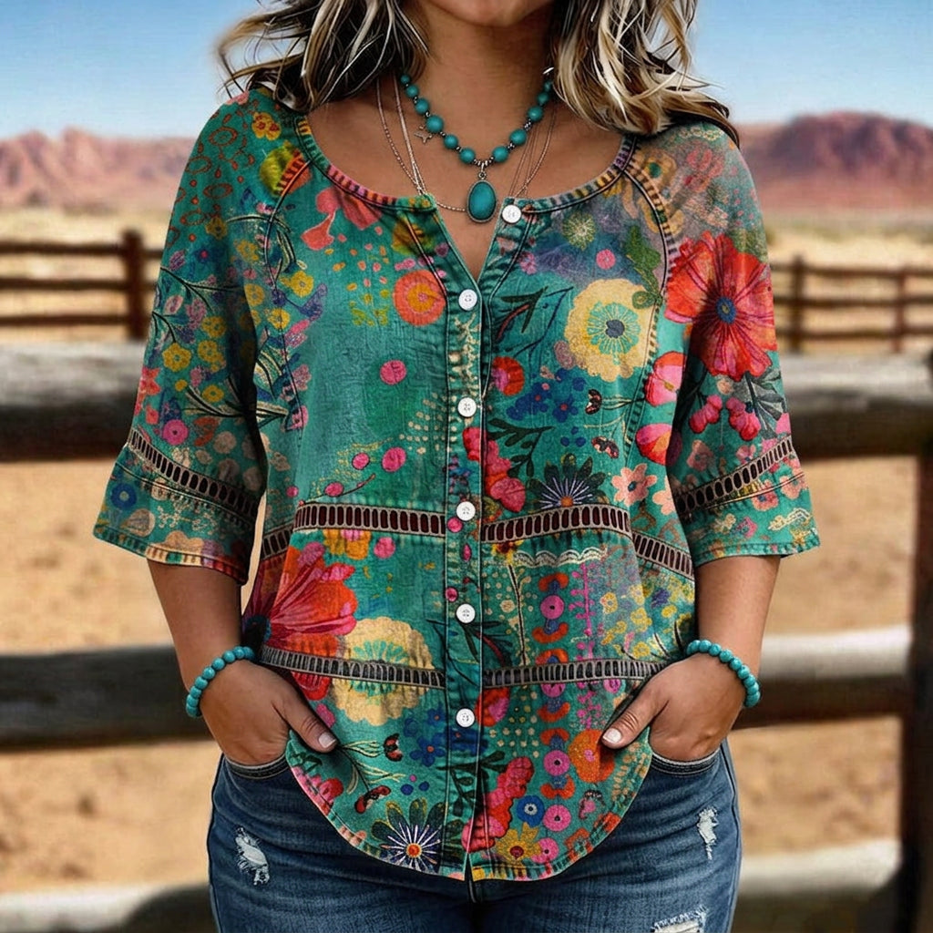 Emily | Vintage Floral Print Blouse - Plus size model