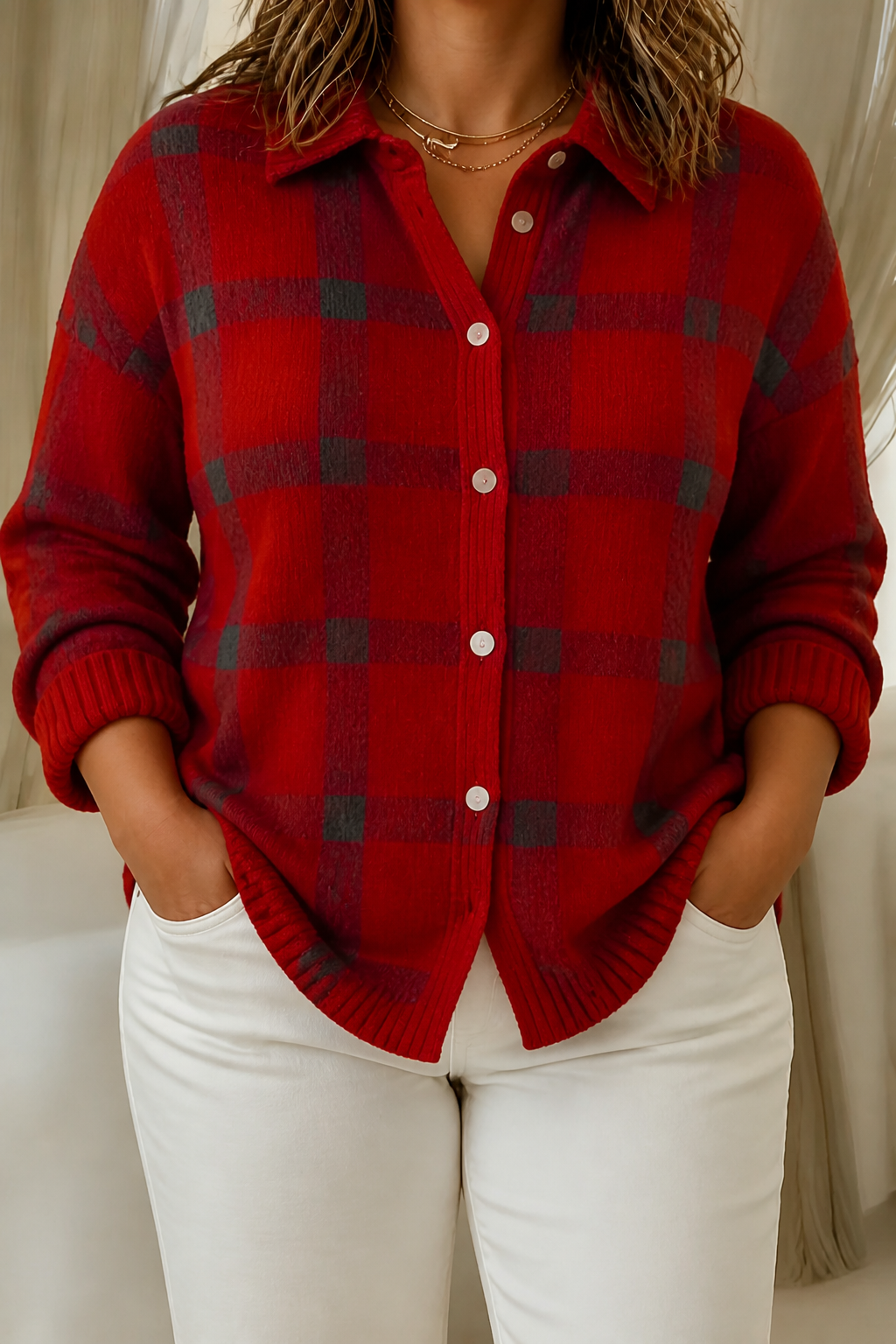 Camille | Plaid Cardigan - Plus size model