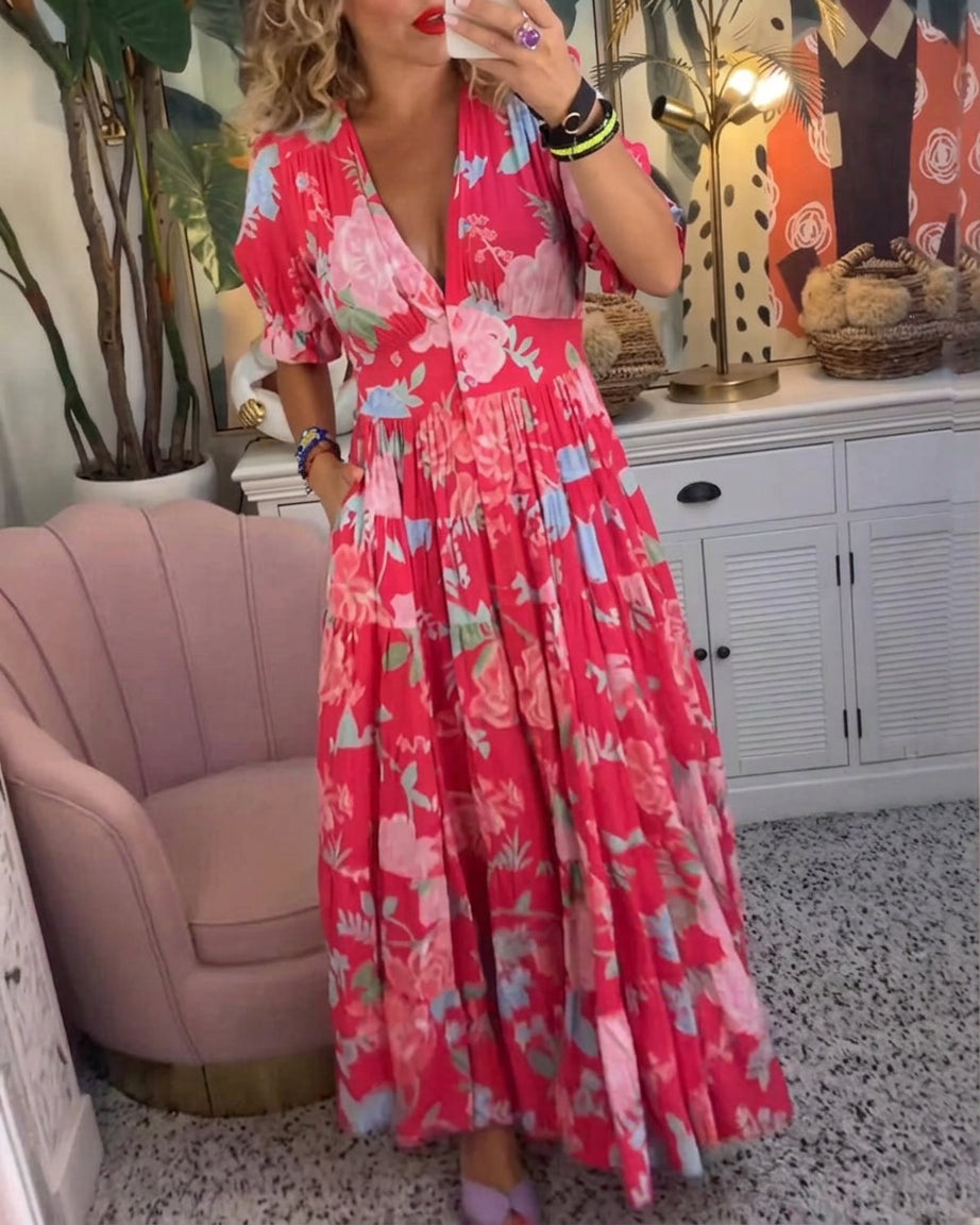 Elara | Floral Maxi Dress - Plus size model