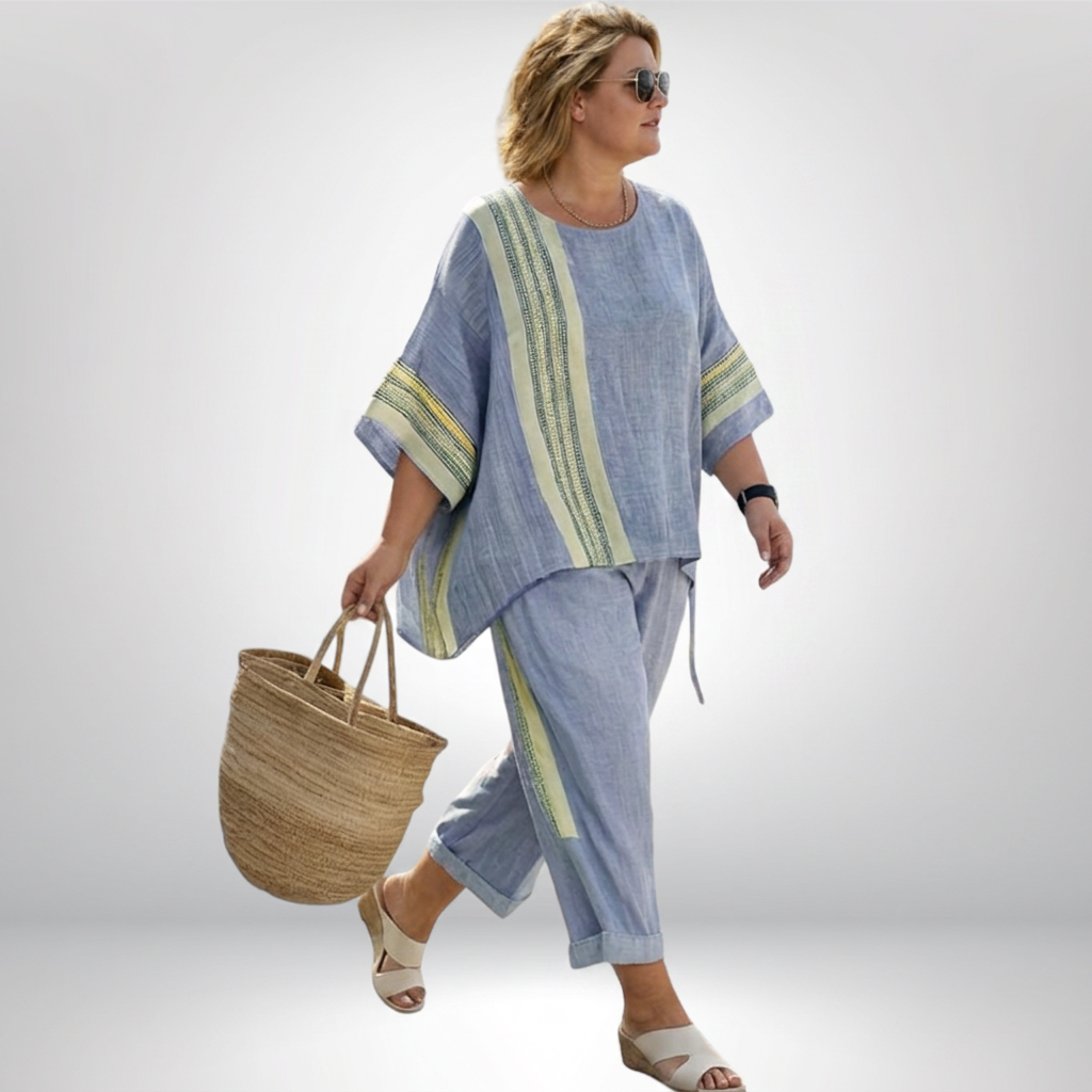 Daisy | Boho Striped Set - Plus size model