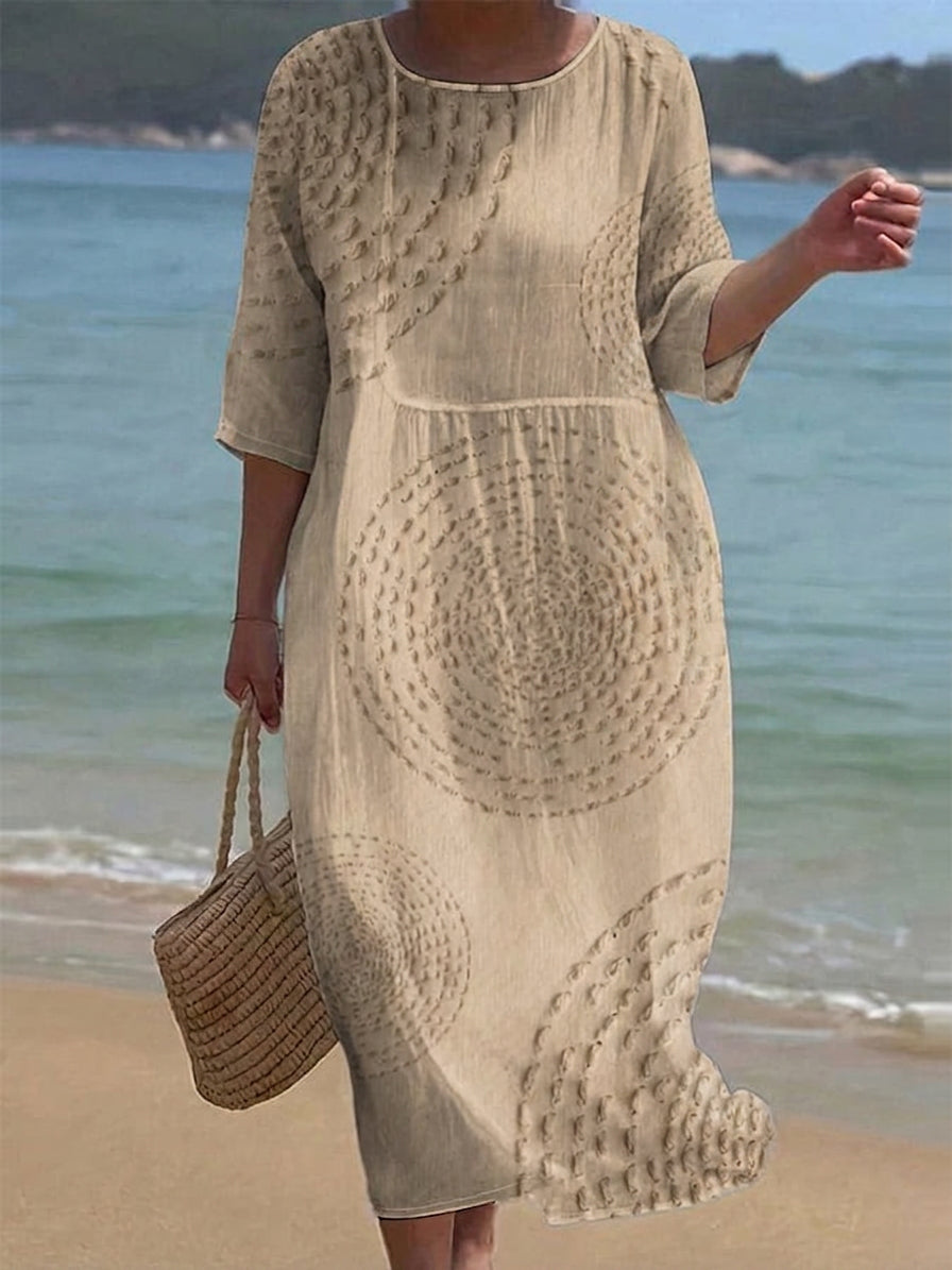 Phoebe - Elegant Casual Dress - Plus size model