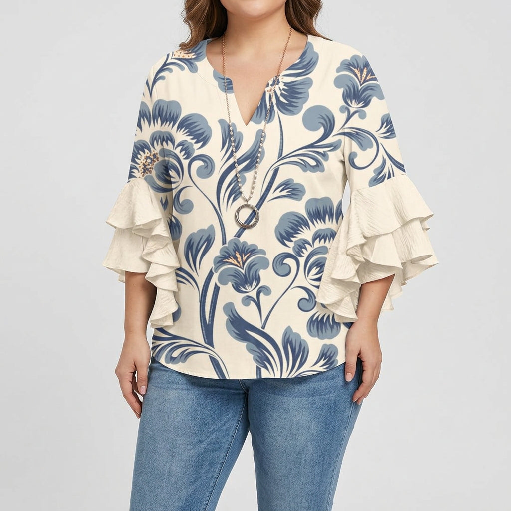 Kay | Lightweight Day Blouse - Plus size model