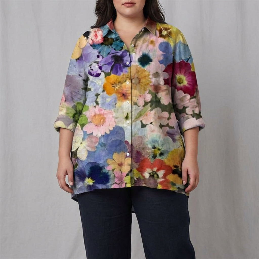 Élodie | Elegant Linen Summer Blouse - Plus size model