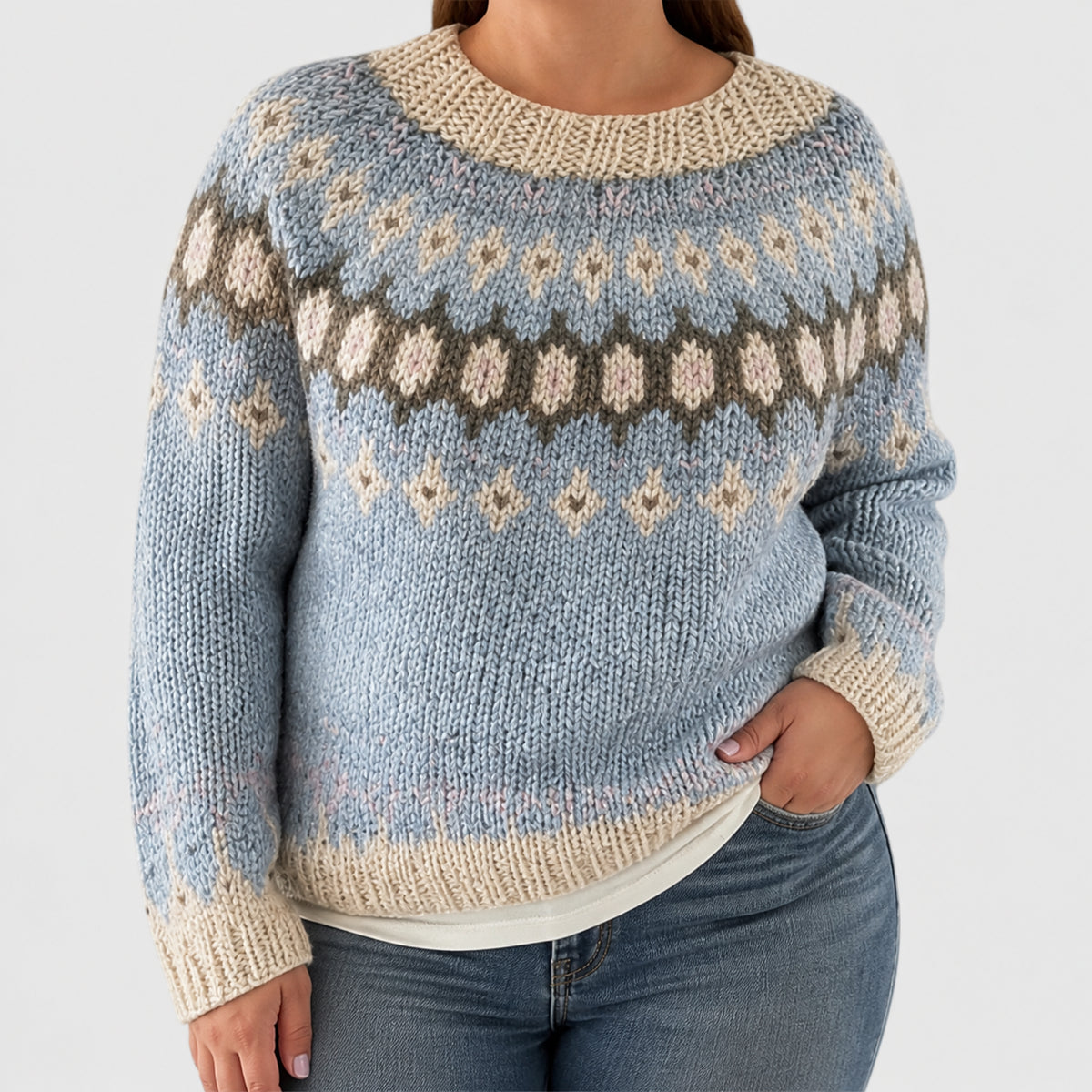 Victoria - Casual & Cozy Sweater - Plus size model